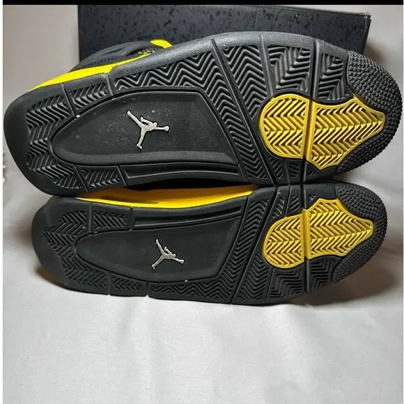 Size 8 - Nike Air Jordan 4 Retro Thunder 2023 Men's Shoes